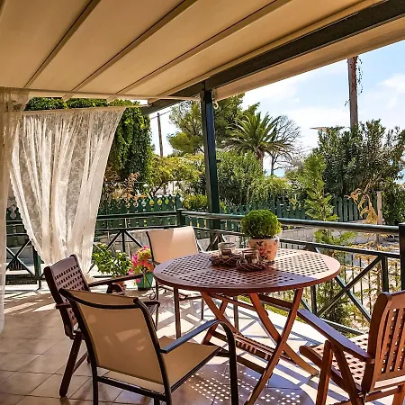Seafront Privilege House בית נופש