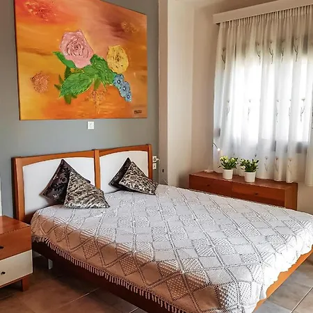 Seafront Privilege House ניקיטי