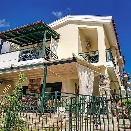 בית נופש Seafront Privilege House