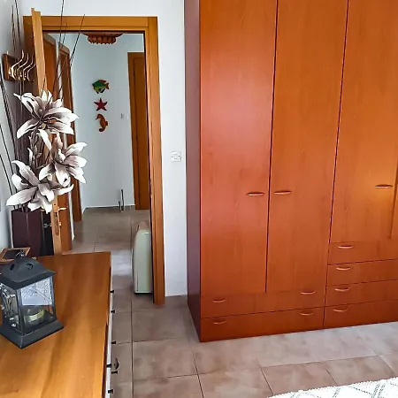 Seafront Privilege House בית נופש *